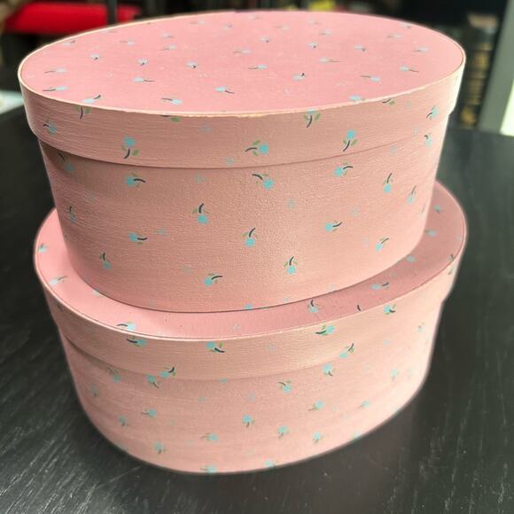 VINTAGE boxes - blush berry pink with hand painted tulips- set of 2 cottage - Picture 4 of 13